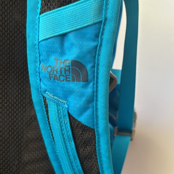 The North Face hiking camping backpacking backpack The North Face woman’s S/M - Picture 6 of 16